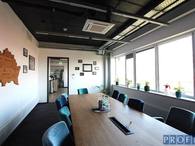 Lokal użytkowy 208 m², Katowice