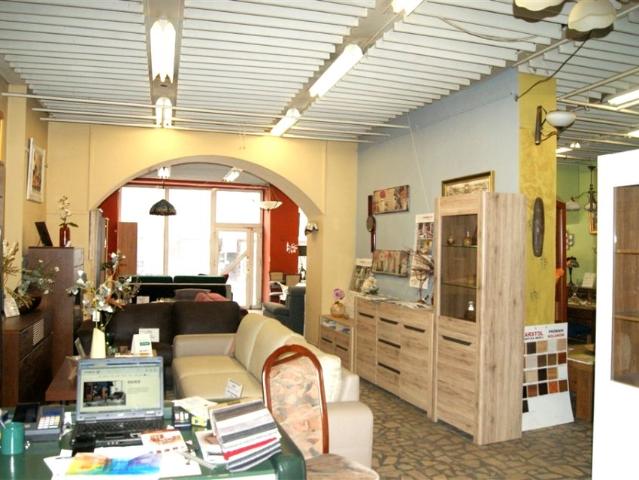 Lokal użytkowy 210 m², Wałbrzych
