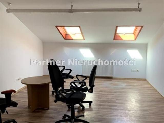 Lokal użytkowy 250 m², Toruń