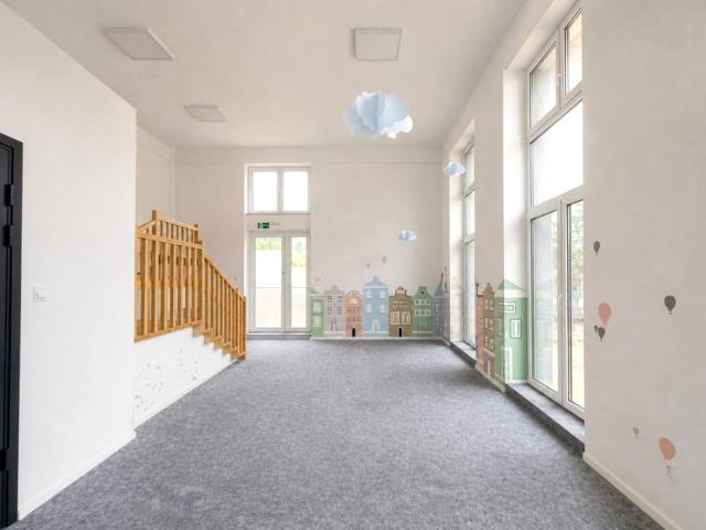 Lokal użytkowy 300 m², Kraków