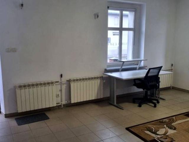 Lokal użytkowy 30 m², Szamotuły