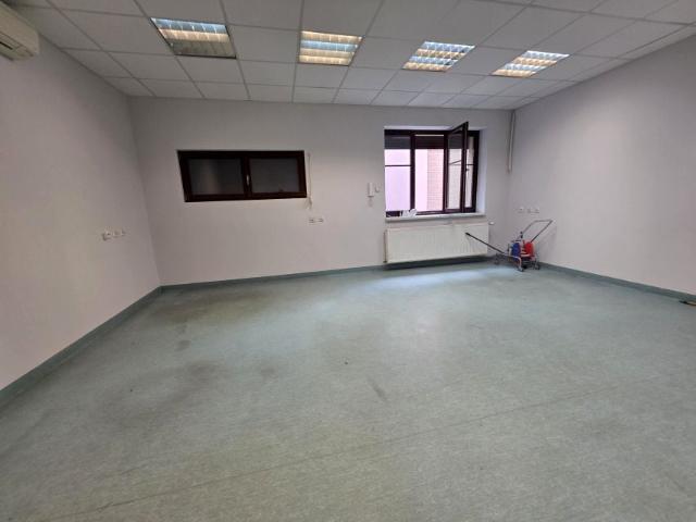 Lokal użytkowy 32 m², Świdnica