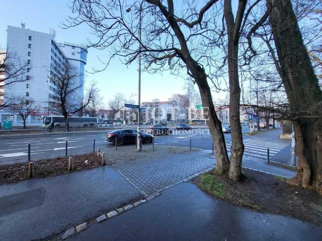 Lokal użytkowy, Wrocław Borek, Powstańców Śląskich, 28.00 m², sprzedam lokal użytkowy