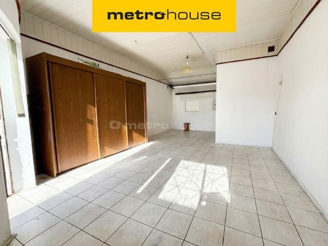 Lokal użytkowy, Łazy, Pileckiego, 38.00 m², sprzedam lokal użytkowy
