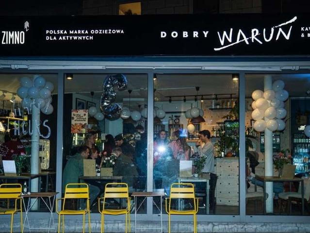 Lokal na Powiślu z potencjałem i ogródkiem do wynajęcia