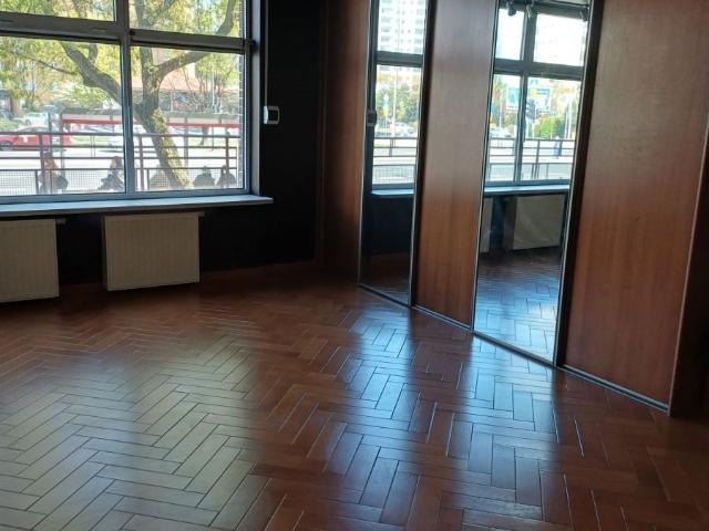 Lokal usługowo handlowy 146 m² Gocław Warszawa