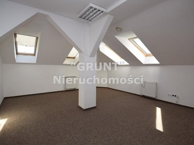 Lokal usługowy 50 m² z windą w centrum Piły
