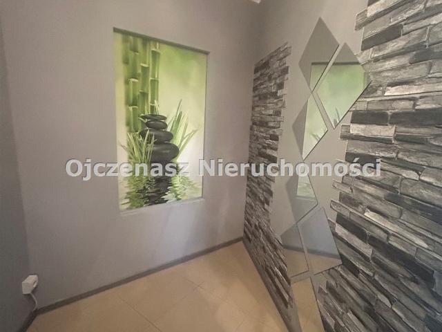 Lokal usługowy 60 m2 z własnym parkingiem w centrum Bydgoszczy
