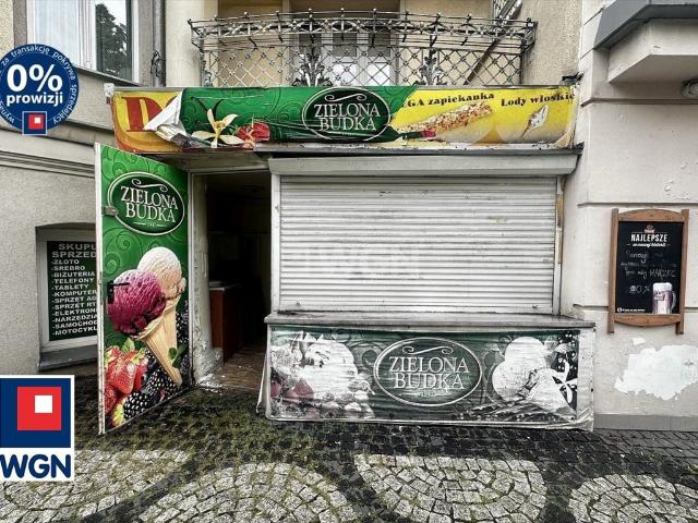 Lokal usługowy 8,51 m2 w centrum Słupska, wejście z ulicy