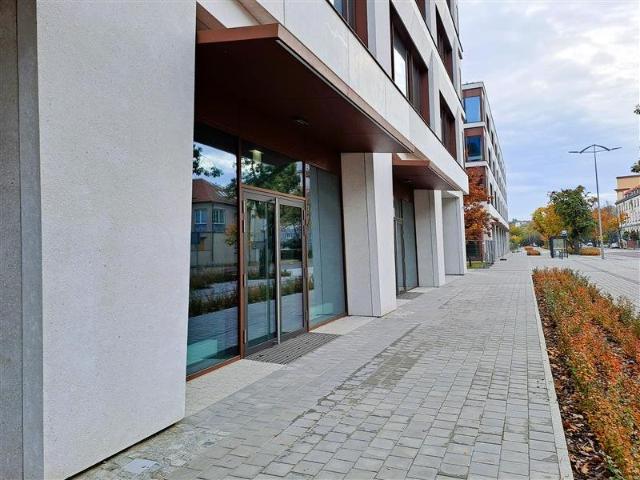 Lokal usługowy 220 m2 w prestiżowej lokalizacji Gdynia