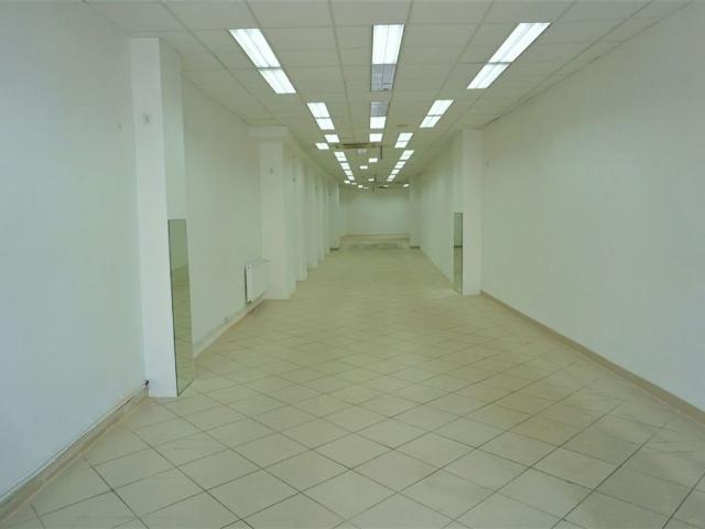 Lokal usługowy 263 m2 w centrum Lublina z witrynami