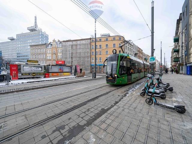 Lokal usługowy 30,8 m² w centrum Poznania, do własnej aranżacji