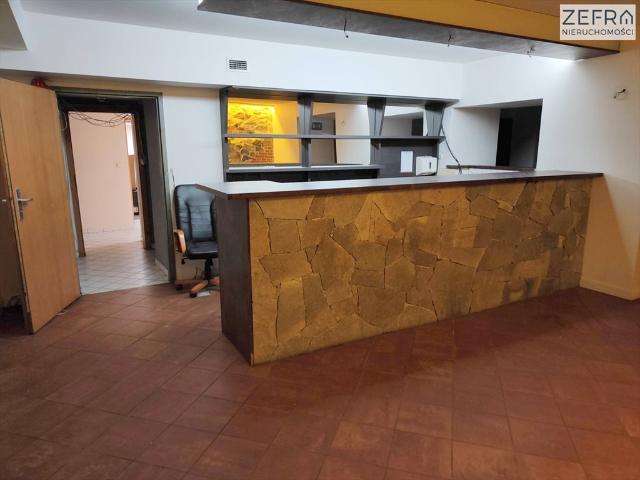 Lokal usługowy 390m2 w sercu Starego Miasta, atrakcyjna lokalizacja