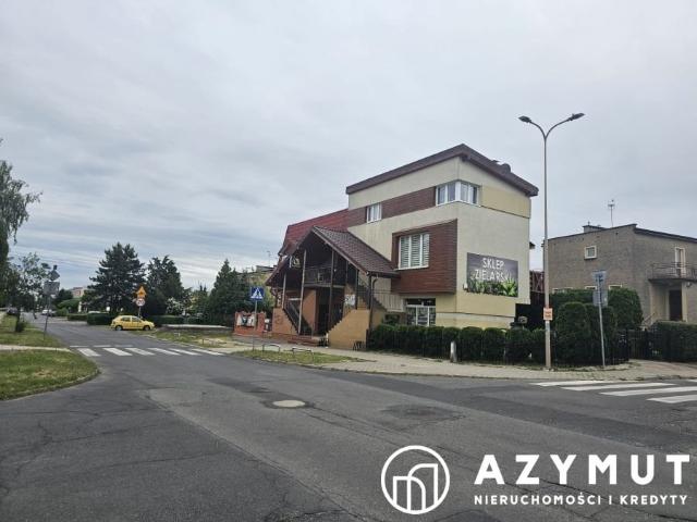Lokal usługowy z mieszkaniem 110 m2, inwestycja i komfort