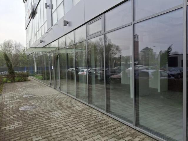 Lokal usługowy, CH Zakopianka, Nowe, Witryna