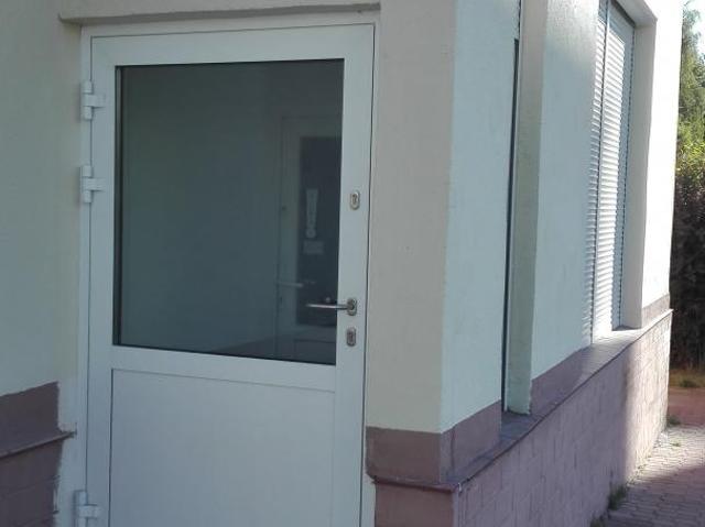 Lokal wynajmę, Kielce, Na Stoku, 50B/8U, 61 m2, cena: 2 300 zł