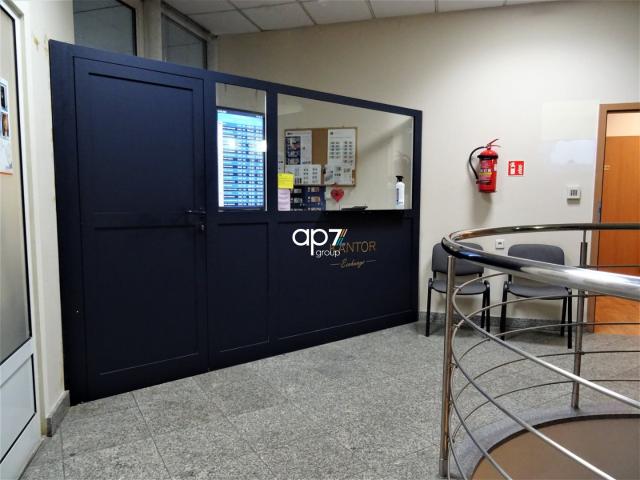 Lokal wynajmę, Kraków, Śródmieście, 2 m2, cena: 700 zł
