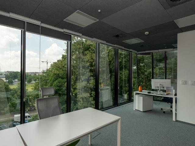 Lokal wynajmę, KRAKÓW, SALWATOR, al. 3 Maja, 816 m2, cena: 13 247 zł