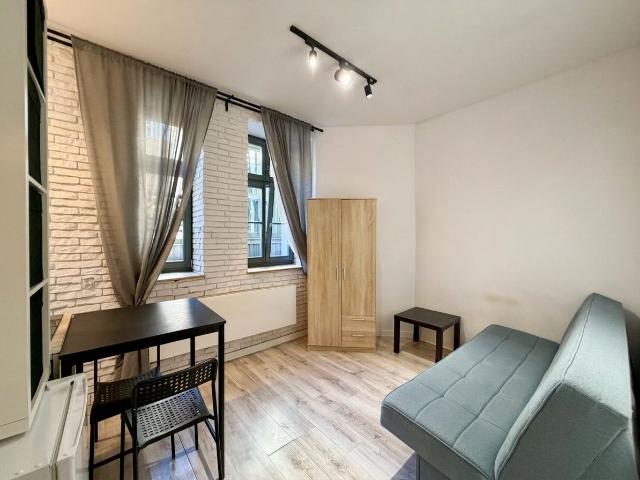 Lokal wynajmę, Poznań, Łazarz, Antoniego Małeckiego, 21 m2, cena: 2 300 zł