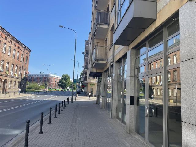 Lokal wynajmę, Poznań, Stare Miasto, Garbary, 110 m2, cena: 10 870 zł
