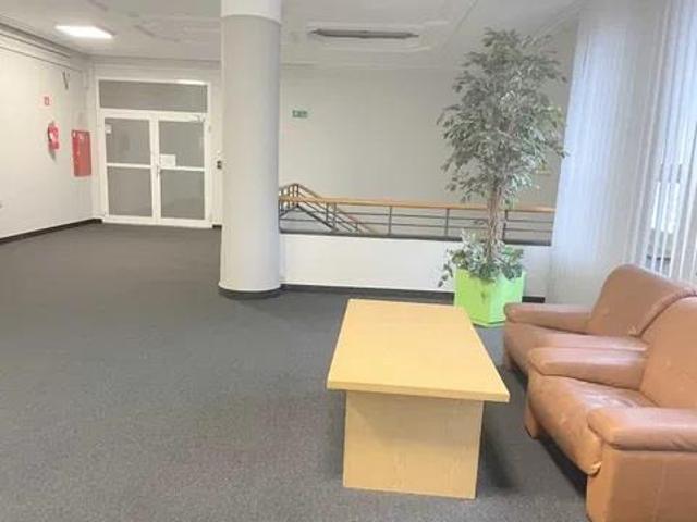 Lokal wynajmę, Warszawa, Śródmieście, 41 m2, cena: 4 784 zł