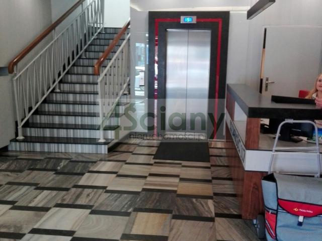 Lokal wynajmę, WARSZAWA, ŚRÓDMIEŚCIE,, 12 m2, cena: 720 zł