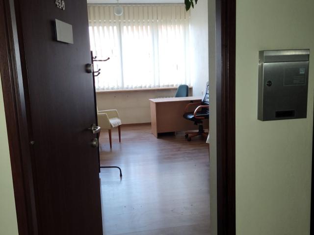 Lokal wynajmę, Warszawa, Śródmieście, 3 Maja, 36 m2, cena: 2 500 zł