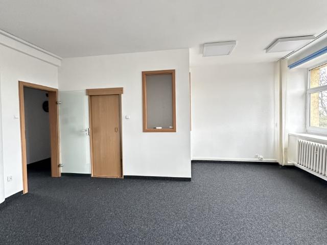 Lokal wynajmę, Wrocław, Krzyki, 125 m2, cena: 5 875 zł