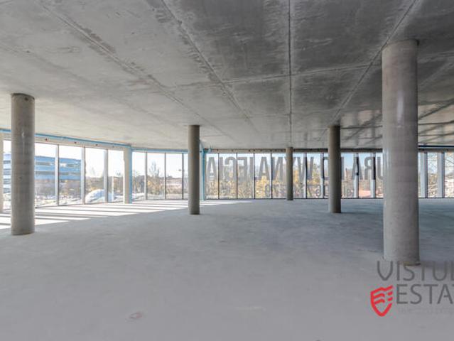Lokal biurowy w nowoczesnym budynku, 298 m2