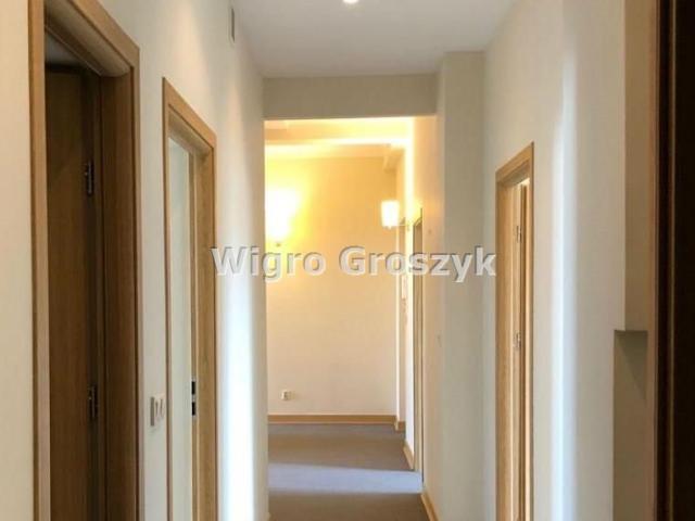 Lokal biurowy 140 m2 w klimatycznej kamienicy z 1936 r