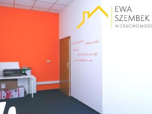 Lokal biurowy 153 m2 w centrum Starego Miasta z klimatyzacją