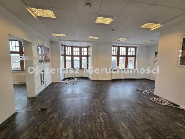 Lokal biurowy 186 m² w prestiżowej kamienicy polecam!