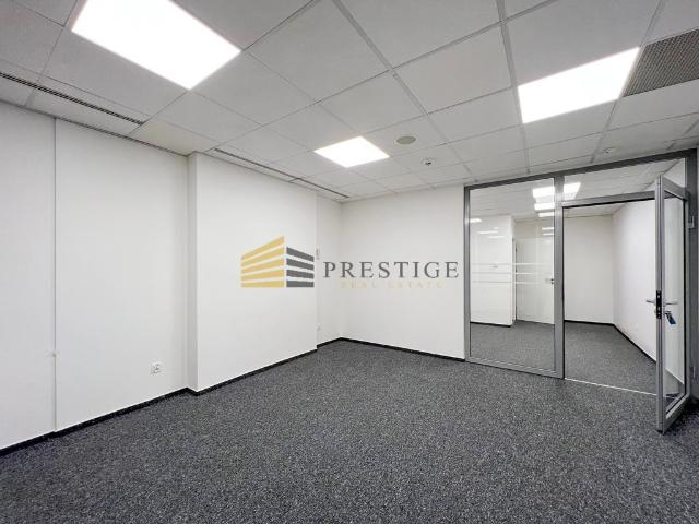 Lokal biurowy 38,68 m² w prestiżowym biurowcu polecam