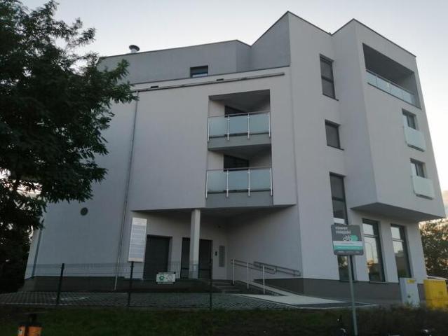 LOKAL BIUROWY 46 m² UL. ROMANA DMOWSKIEGO 124