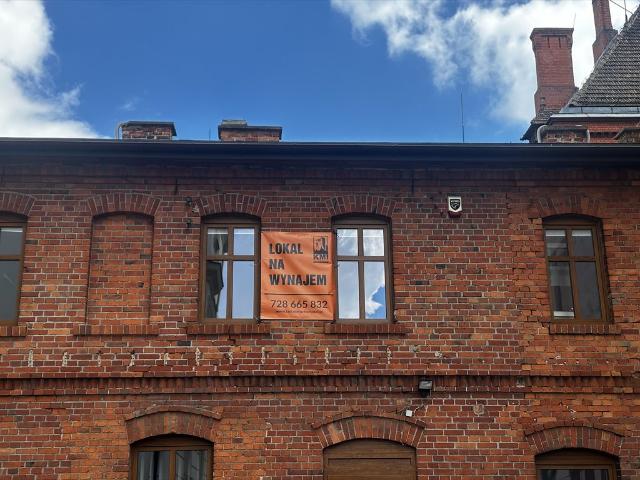 Lokal biurowo usługowy 130 m2 w centrum Torunia