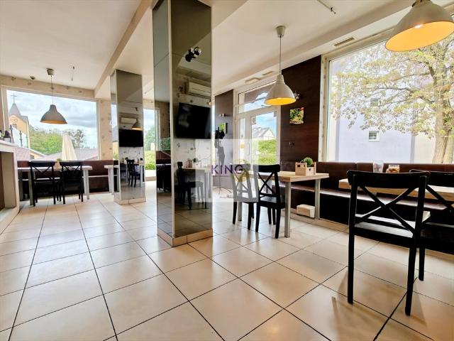 Lokal gastronomiczny 92 m² z dużymi witrynami i tarasem