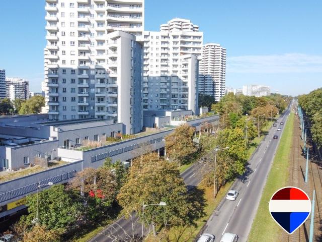 Lokal usługowy 108 m² z witryną, parkingiem i wyposażeniem