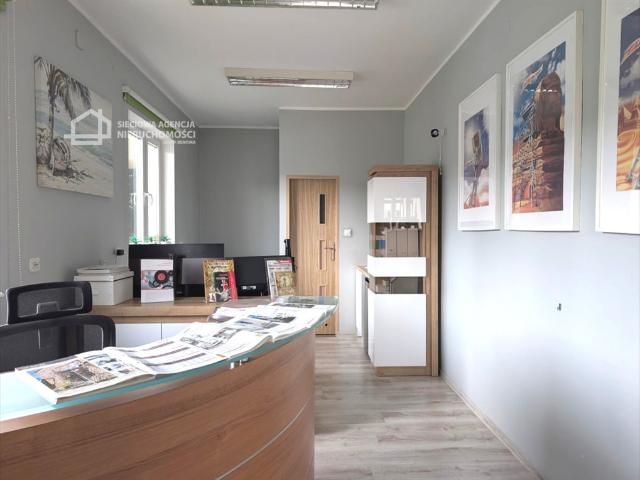 Lokal handlowo usługowy 22 m2 z parkingiem, Gdańsk