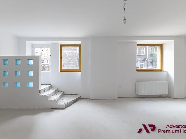 Lokal na Jeżycach 58 m2, rewitalizacja, gotowy do adaptacji