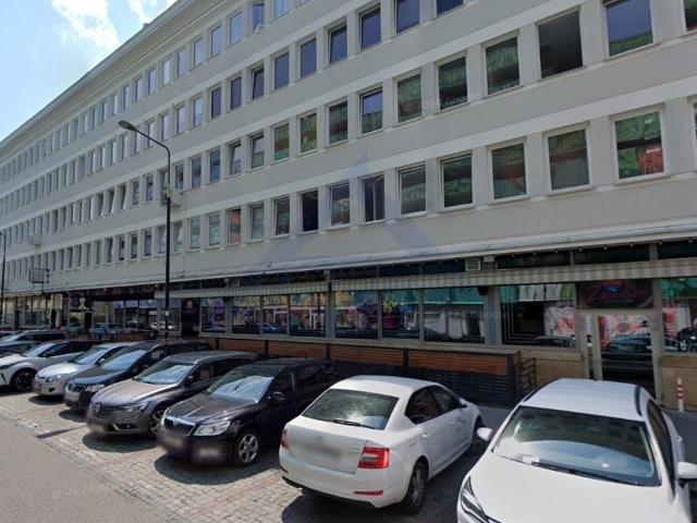 Lokal na parterze w centrum Warszawy, 210 m2, rozrywka