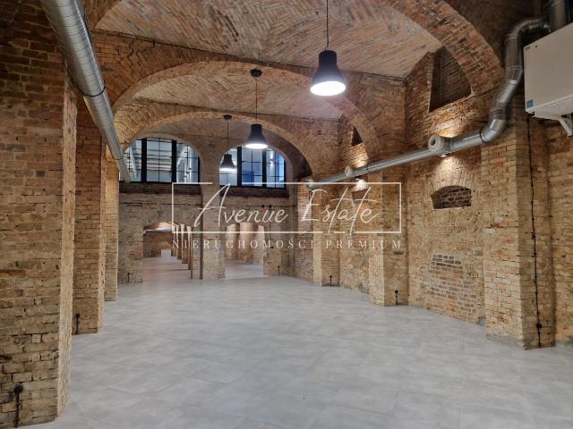 Lokal sprzedam, Zielona Góra, Gen. Józefa Sowińskiego, 1143 m2, cena: 9 715 500 zł