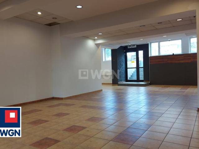 Lokal sprzedam, Częstochowa, Armii Krajowej, 184 m2, cena: 415 900 zł