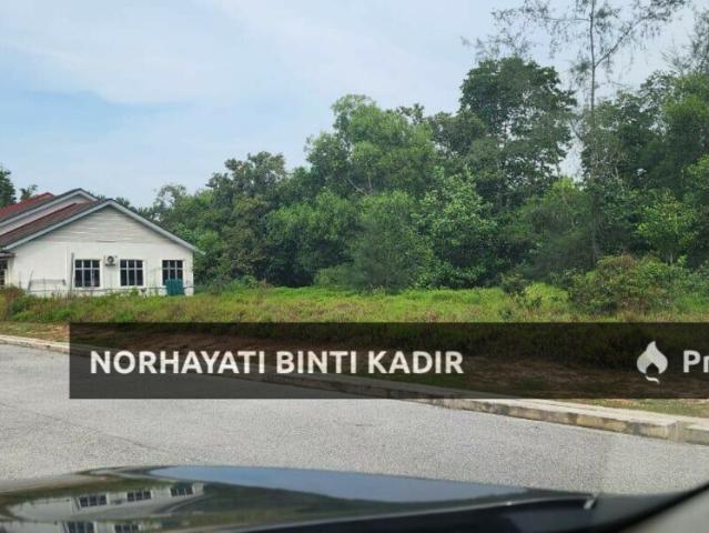 LOKASI STRATEGIK TANAH LOT BANGLO KEMPADANG