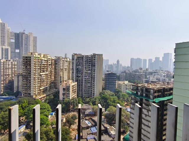 Lokhandwala Whispering Palms XXclusives 3 Bedroom 1200 Sq. Ft. Apartment in Kandivali East Mumbai Listing ID: #10258