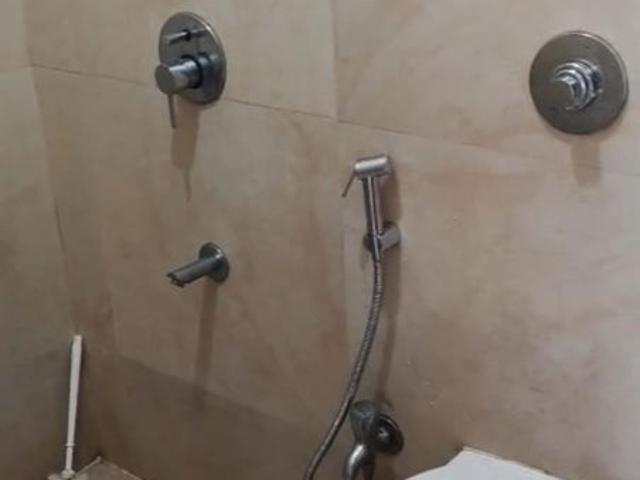 Lokhandwala Sapphire Heights 2.5 Bedroom 900 Sq. Ft. Apartment in Kandivali East Mumbai Listing ID: #10299