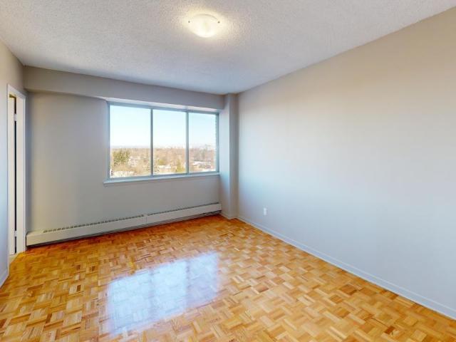 Lord Halifax Place 2 Bedroom Apartment for Rent at 2240 Lord Halifax Tower B, Ottawa, ON K1G 2W8 Alta Vista