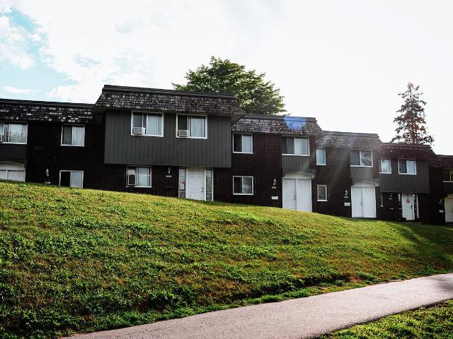 Lord Halifax Place Garden Homes 4 bedrooms, 1Bathroom + 2Half Bathrooms Townhome for Rent