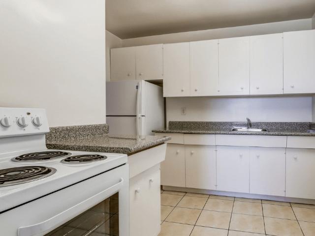 Lord Seaton Road 1 Bedroom Apartment for Rent at 37 Lord Seaton Rd, Toronto, ON M2P 1K3 York Mills
