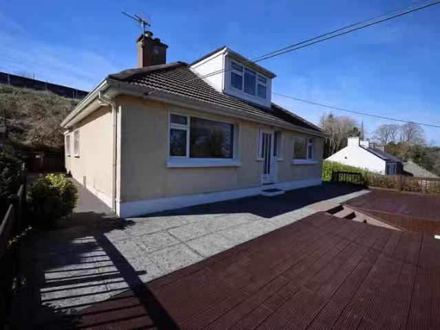 Loreto, 6 Church Road, Crosshaven, Co. Cork, P43C967 is for sale