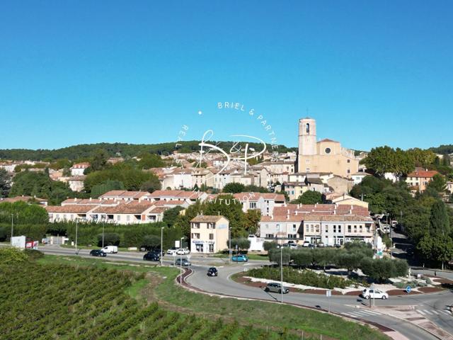 Lorgues à vendre Immeuble de rapport 256m² Lorgues